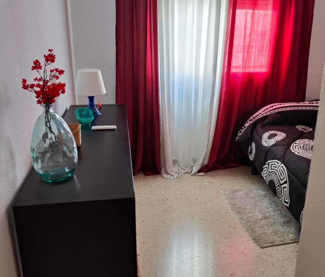 Apartamento Frente A Palacio De Congresos 塞维利亚 客房 照片